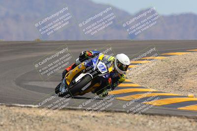 media/Mar-26-2023-CVMA (Sun) [[318ada6d46]]/Race 10 Supersport Middleweight Shootout/